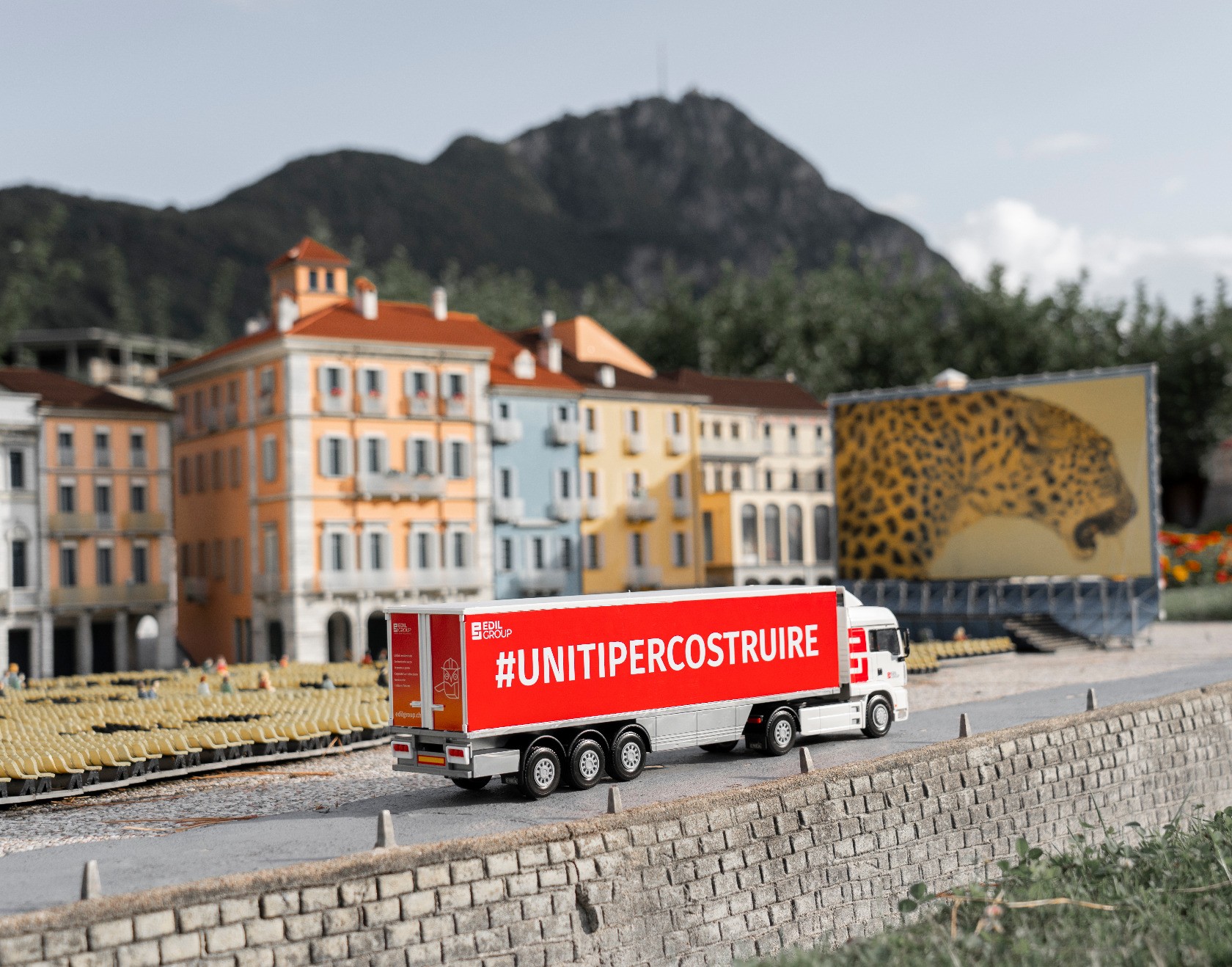 Trasporti molto speciali alla Swissminiatur